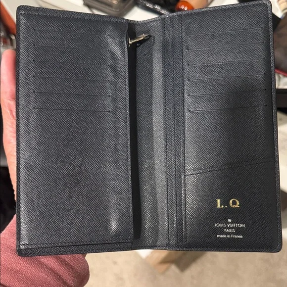 Louis Vuitton Caviar Black Leather Long Wallet
